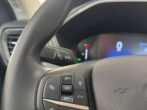 Used 2025 Ford Escape Active w/ Tech Pack #1 FWD image 8