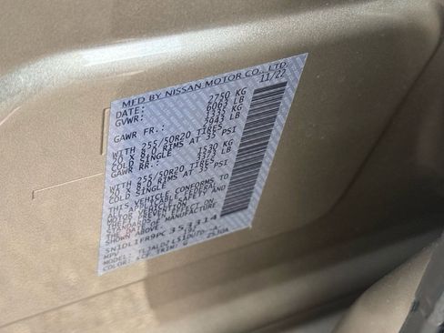 Used 2023 INFINITI QX60 Luxe w/ Performance Audio Package image 32