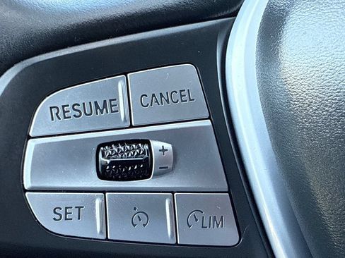 Used 2023 BMW X3 xDrive30i w/ Premium Package w/ZPA AWD/4WD image 28