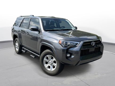 Used 2023 Toyota 4Runner SR5 Premium AWD/4WD image 4