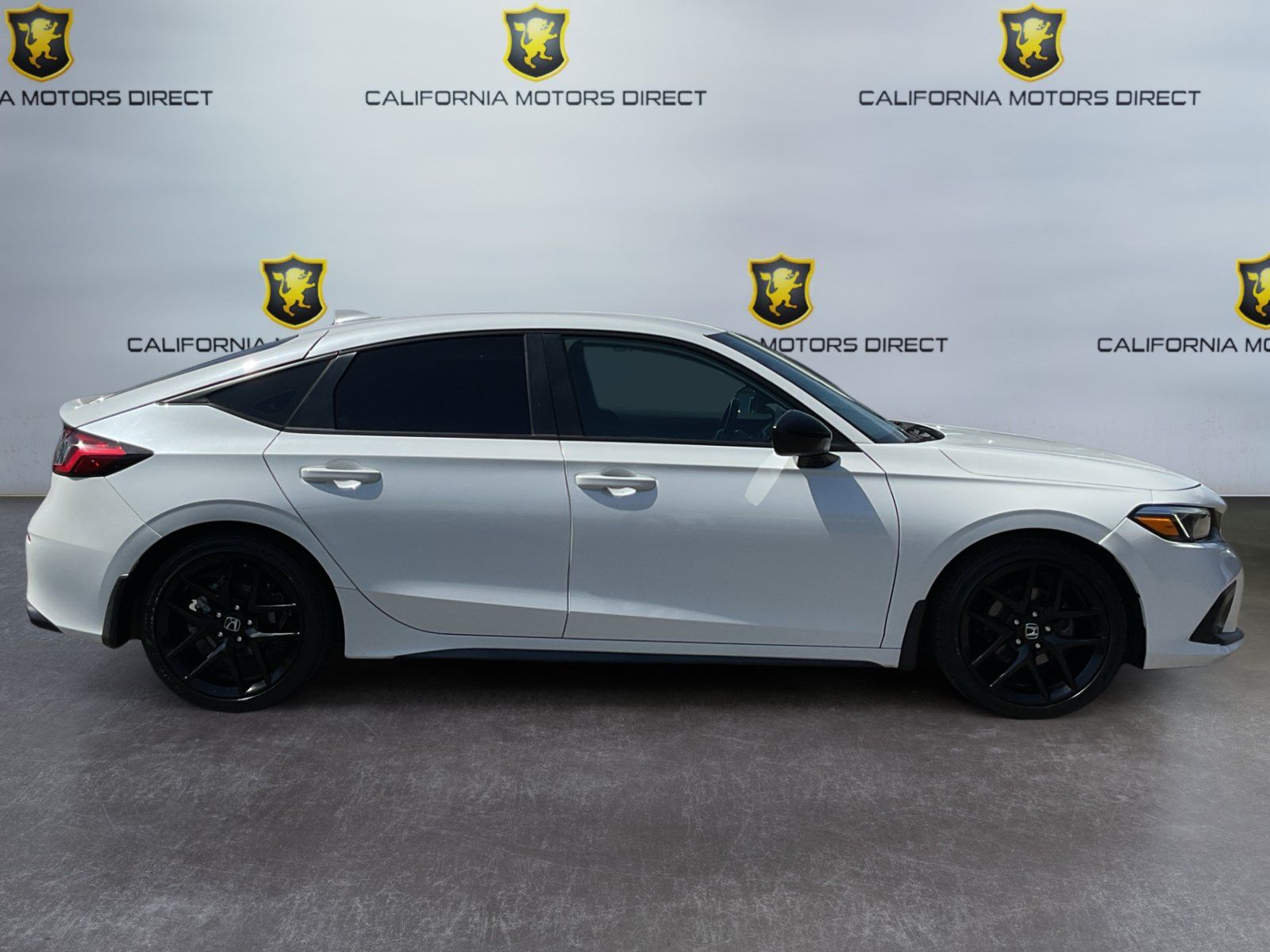 Used 2023 Honda Civic Sport image 4