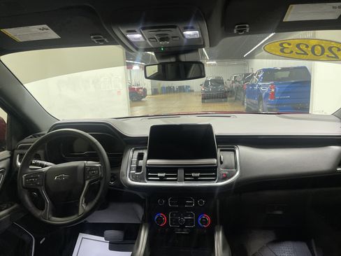 Used 2023 Chevrolet Tahoe RST w/ Luxury Package image 23