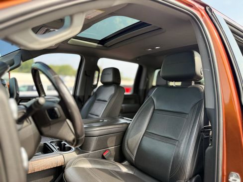 Used 2021 GMC Sierra 2500 Denali w/ Denali Ultimate Package AWD/4WD image 22