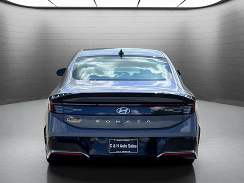 Used 2025 Hyundai Sonata SEL FWD image 8