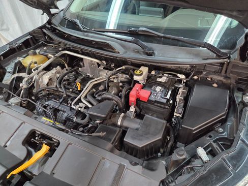 Used 2021 Nissan Rogue SV AWD/4WD image 8