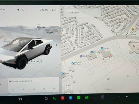 Used 2025 Tesla Cybertruck AWD Crew Cab image 40