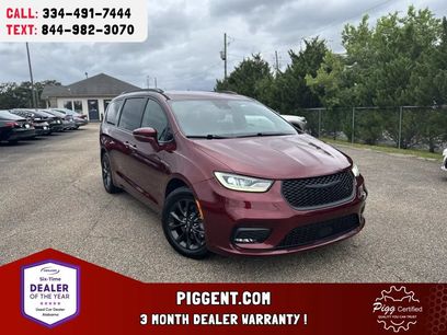 Used 2021 Chrysler Pacifica Touring w/ S Appearance Package