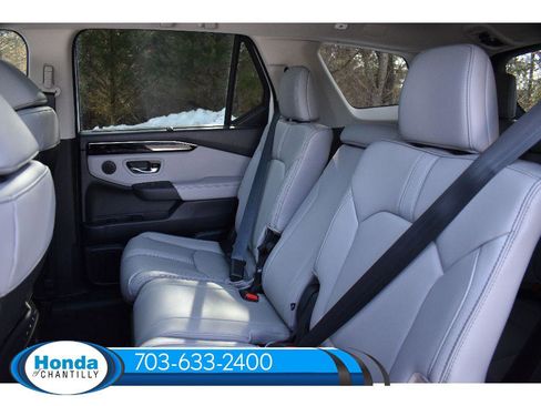 New 2025 Honda Pilot Touring image 30