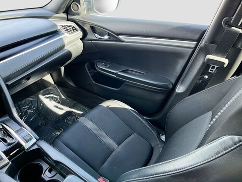 Used 2020 Honda Civic Sport image 21