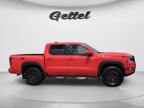 Certified 2025 Nissan Frontier PRO-4X w/ Interior Protection Package image 12