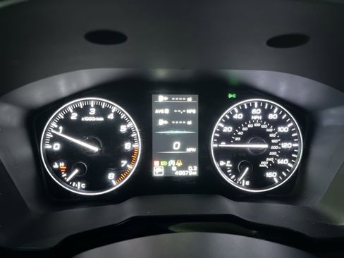 Used 2022 Subaru Outback Premium image 23