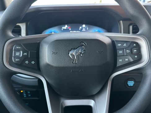 New 2025 Ford Bronco Base w/ Sasquatch Package image 23