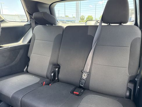 Used 2020 Chevrolet Traverse LS FWD image 30