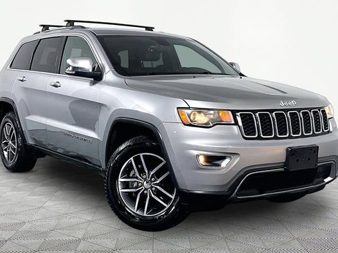 Used 2018 Jeep Grand Cherokee Limited AWD/4WD image 1