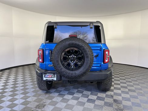 Used 2024 Ford Bronco Wildtrak image 4