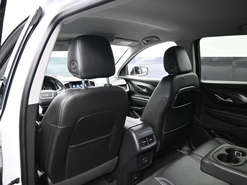 Used 2023 GMC Terrain SLT AWD/4WD image 18
