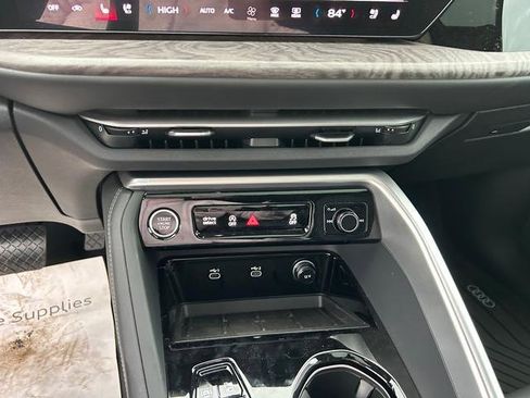 New 2025 Audi Q5 Premium Plus image 16