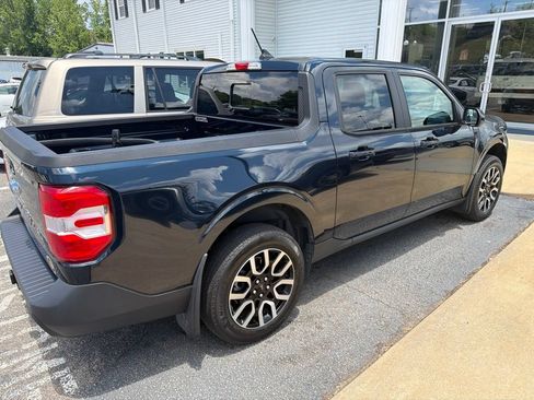 Used 2023 Ford Maverick Lariat FWD image 5