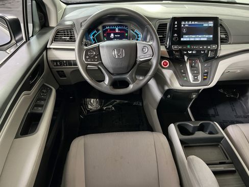 Used 2023 Honda Odyssey EX image 21