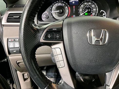 Used 2017 Honda Odyssey EX-L image 17