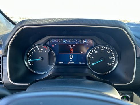 Used 2021 Ford F150 XLT w/ Equipment Group 302A High image 14