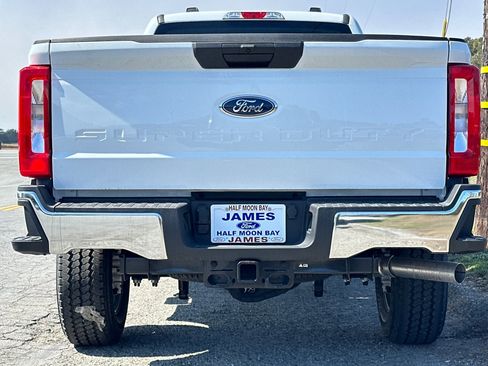 New 2026 Ford F350 XLT w/ FX4 Off-Road Package image 4