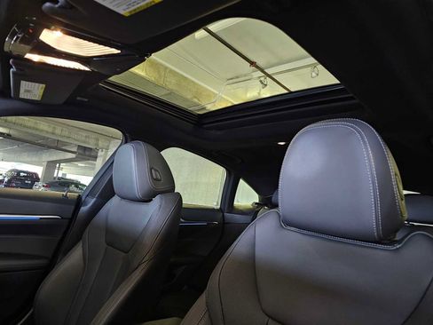 Used 2023 BMW i4 eDrive35 w/ Premium Package RWD image 26