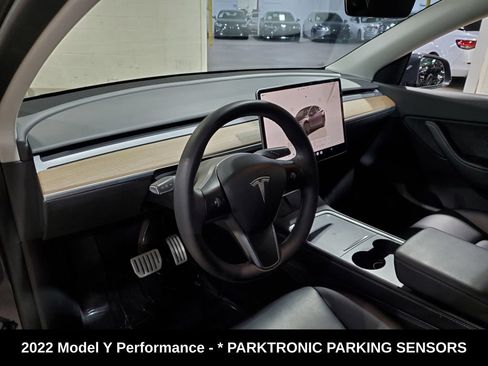 Used 2022 Tesla Model Y Performance AWD/4WD image 7