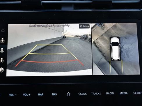 Used 2022 Hyundai Tucson Limited image 35