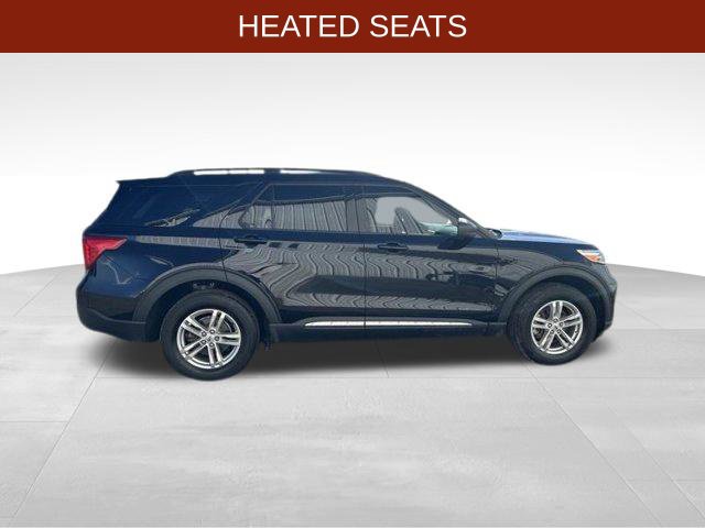 Used 2023 Ford Explorer XLT AWD/4WD image 8