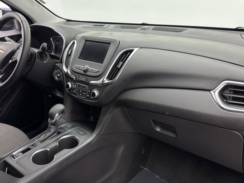 Used 2024 Chevrolet Equinox LT image 34