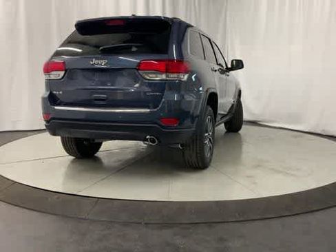 Used 2020 Jeep Grand Cherokee Limited AWD/4WD image 9