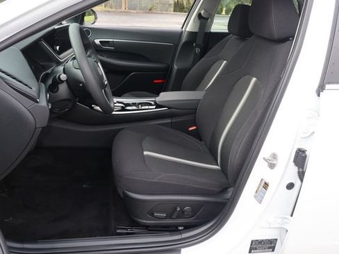 Used 2023 Hyundai Sonata SEL FWD image 13