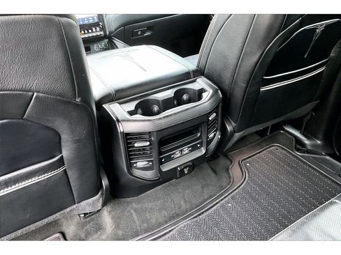 Used 2022 RAM 1500 Limited w/ Body-Colour Bumper Group AWD/4WD image 33