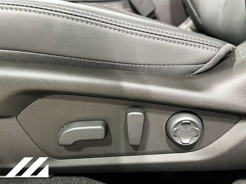 New 2026 Subaru Outback Touring AWD/4WD image 22