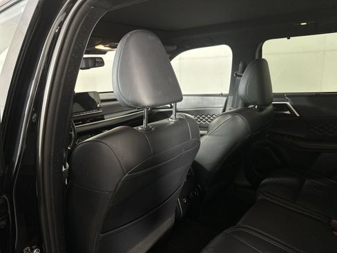 Used 2024 Mitsubishi Outlander SEL Black Edition AWD/4WD image 24