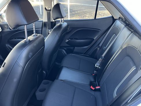 Certified 2023 Hyundai Venue Limited image 13