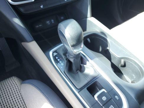 Used 2020 Hyundai Santa Fe SEL w/ Cargo Package image 25