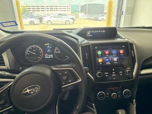 Used 2021 Subaru Forester Limited AWD/4WD image 17