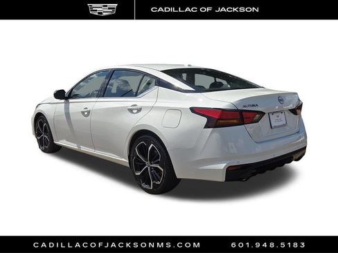 Used 2025 Nissan Altima 2.5 SR FWD image 25