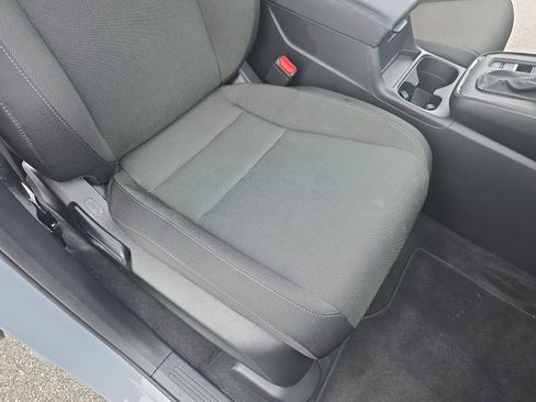 Used 2023 Honda CR-V EX image 10