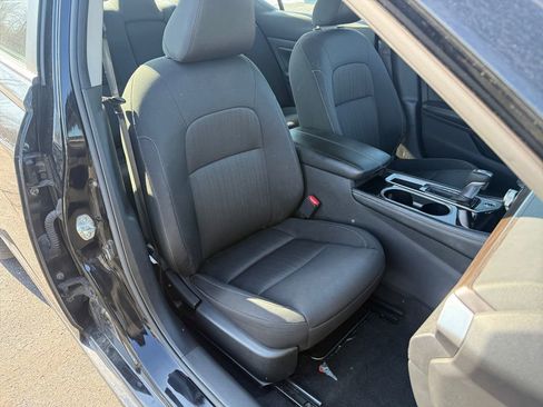 Used 2023 Nissan Altima 2.5 SV image 17