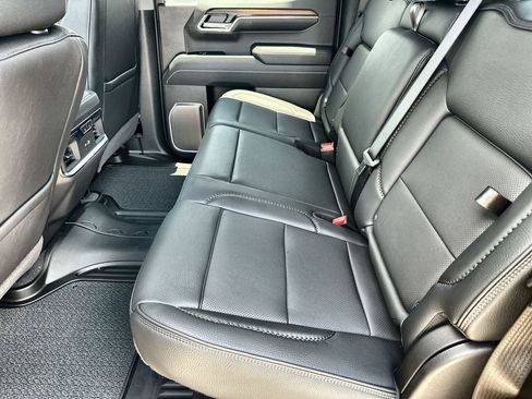New 2026 GMC Sierra 1500 Denali w/ Denali Reserve Package RWD image 16