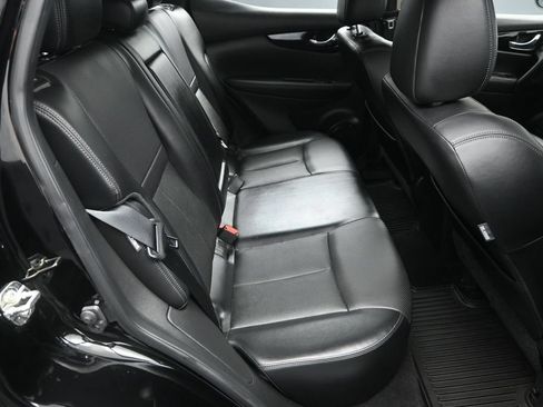 Used 2022 Nissan Rogue Sport SL AWD/4WD image 33