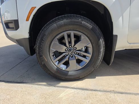 New 2026 Nissan Frontier SV w/ SV Convenience Package RWD image 27
