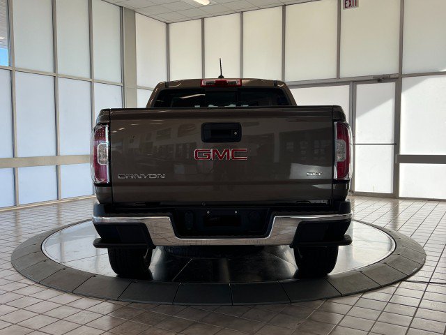 Used 2016 GMC Canyon SLT RWD image 6