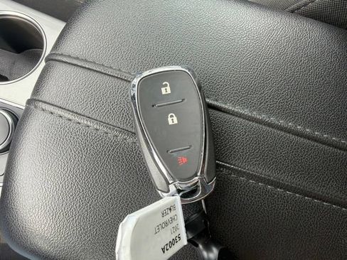 Used 2021 Chevrolet Blazer LT FWD image 57