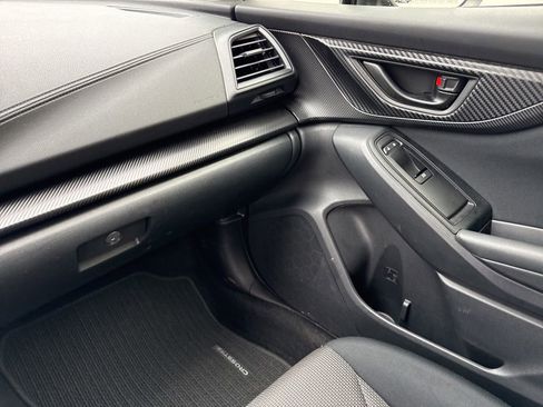 Used 2022 Subaru Crosstrek 2.0i AWD/4WD image 26