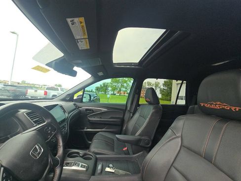 Used 2022 Honda Pilot TrailSport image 15