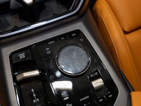 Used 2025 BMW X3 xDrive30i w/ Premium Package image 24